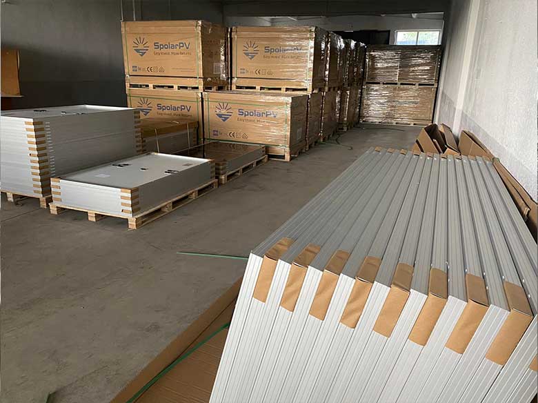 SpolarPV 455W and 550W modules packing and storage