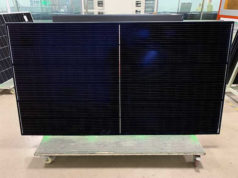 Full-black 505w 182mm mono solar module